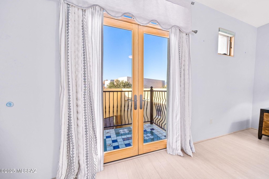 Tucson, Arizona, 85745, United States, 2 Bedrooms Bedrooms, ,2 BathroomsBathrooms,Residential,Forsale,2004419