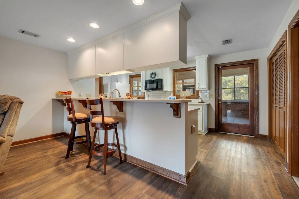 Tallahassee, Florida, 32312, United States, 3 Bedrooms Bedrooms, ,2.5 BathroomsBathrooms,Residential,Forsale,2004637