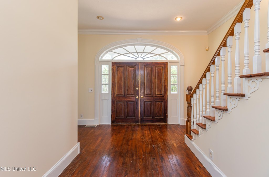 Flora, Mississippi, 39071, United States, 4 Bedrooms Bedrooms, ,4.5 BathroomsBathrooms,Residential,Forsale,1908058