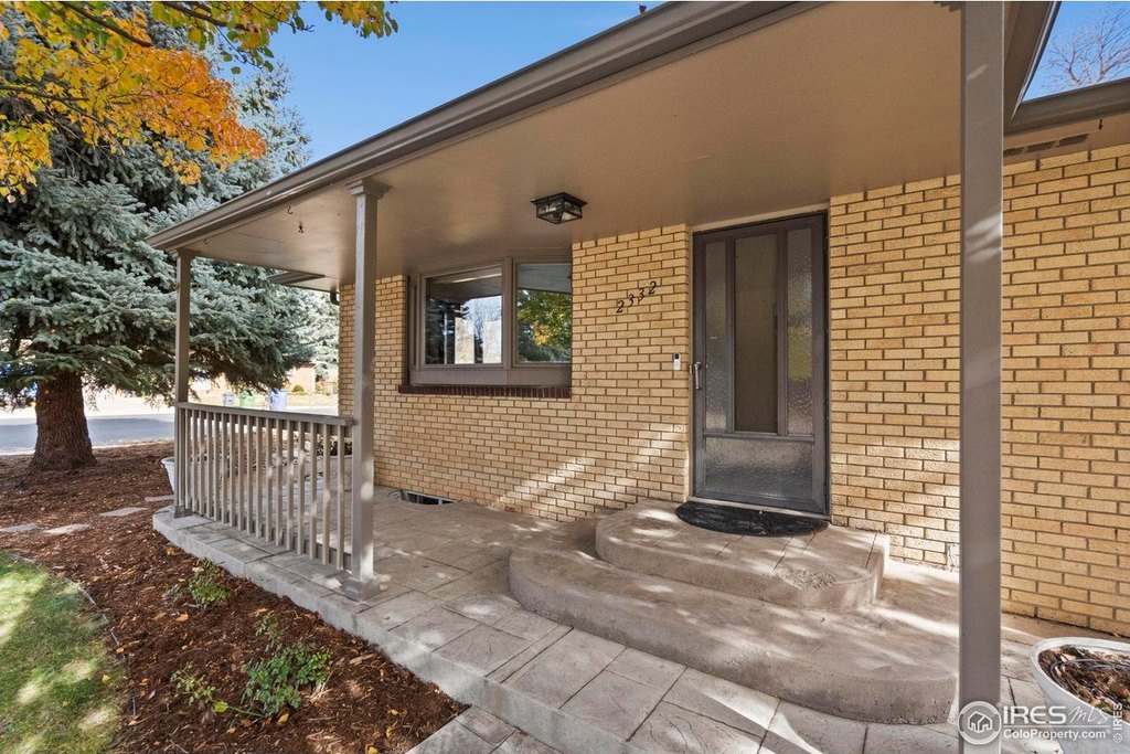 Loveland, Colorado, 80538, United States, 5 Bedrooms Bedrooms, ,2 BathroomsBathrooms,Residential,Forsale,2004289