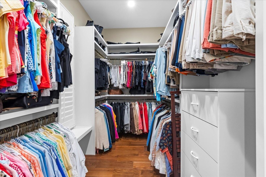 Chattanooga, Tennessee, 37419, United States, 4 Bedrooms Bedrooms, ,3.5 BathroomsBathrooms,Residential,Forsale,2009595