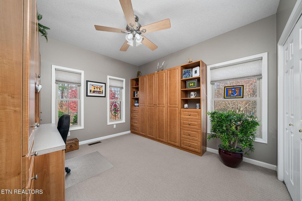 Crossville, Tennessee, 38558, United States, 4 Bedrooms Bedrooms, ,2.5 BathroomsBathrooms,Residential,Forsale,1996605