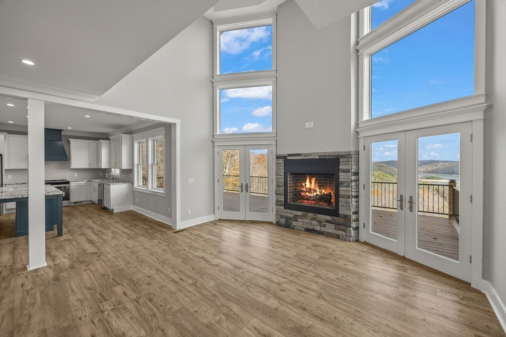 Byrdstown, Tennessee, 38549, United States, 5 Bedrooms Bedrooms, ,4.5 BathroomsBathrooms,Residential,Forsale,1996615