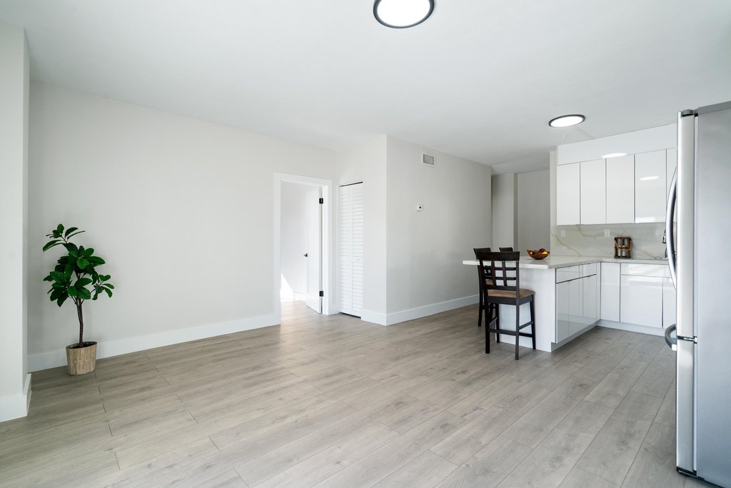 Key Largo, Florida, 33037, United States, 5 Bedrooms Bedrooms, ,3 BathroomsBathrooms,Residential,Forsale,2011098