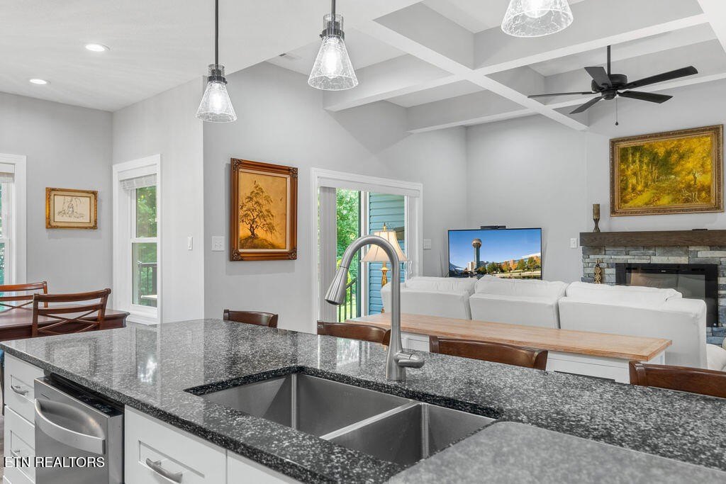 Loudon, Tennessee, 37774, United States, 3 Bedrooms Bedrooms, ,2 BathroomsBathrooms,Residential,Forsale,1942457 Loudon, Tennessee, 37774, United States, 3 Bedrooms Bedrooms, ,2 BathroomsBathrooms,Residential,Forsale,1942457