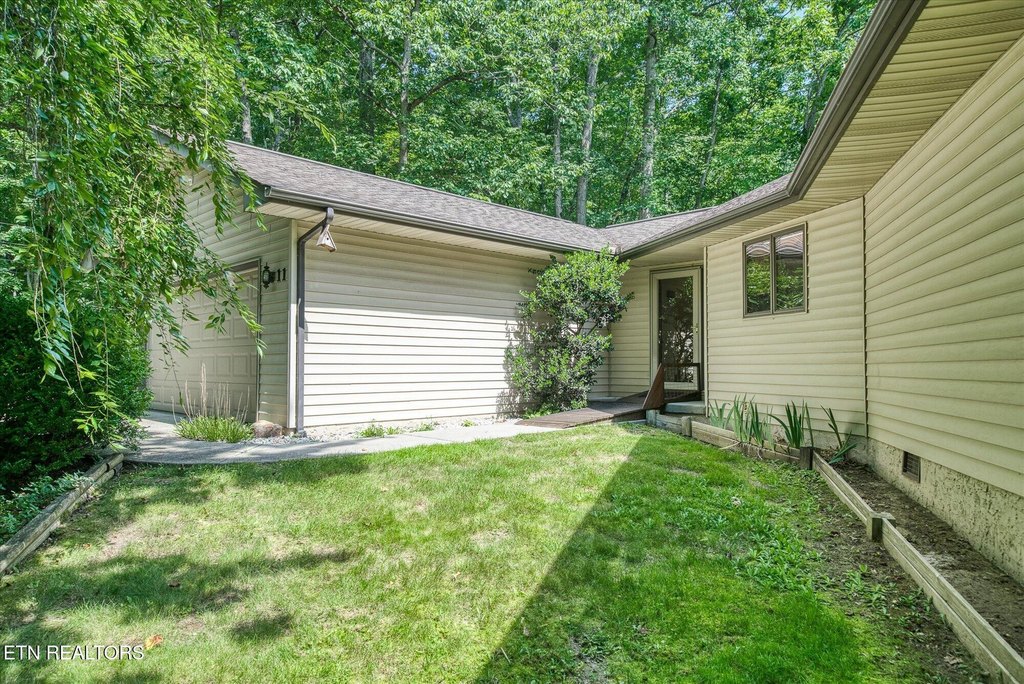 Crossville, Tennessee, 38558, United States, 2 Bedrooms Bedrooms, ,2 BathroomsBathrooms,Residential,Forsale,1907858