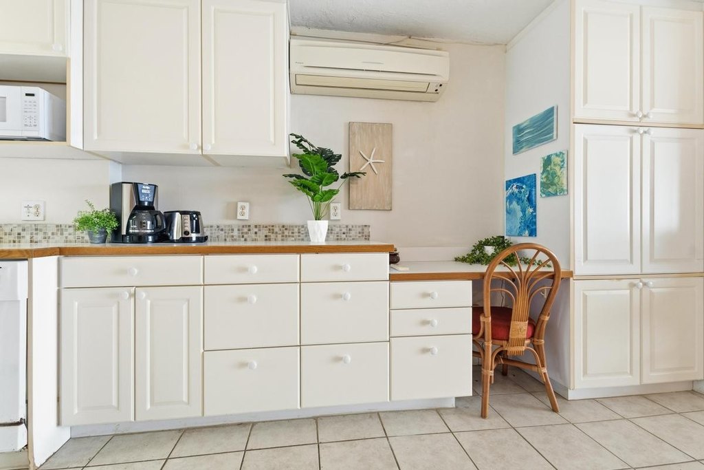 Kailua-Kona, Hawaii, 96740, United States, ,1 BathroomBathrooms,Residential,Forsale,2004412