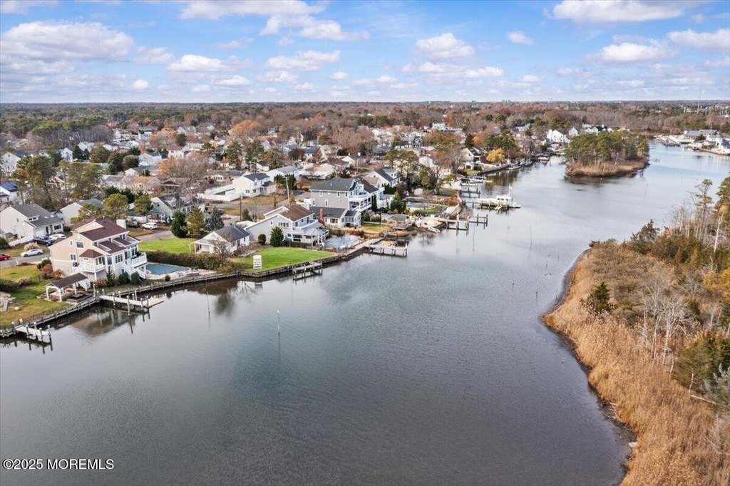 Brick, New Jersey, 08723, United States, 2 Bedrooms Bedrooms, ,1 BathroomBathrooms,Residential,Forsale,2008945