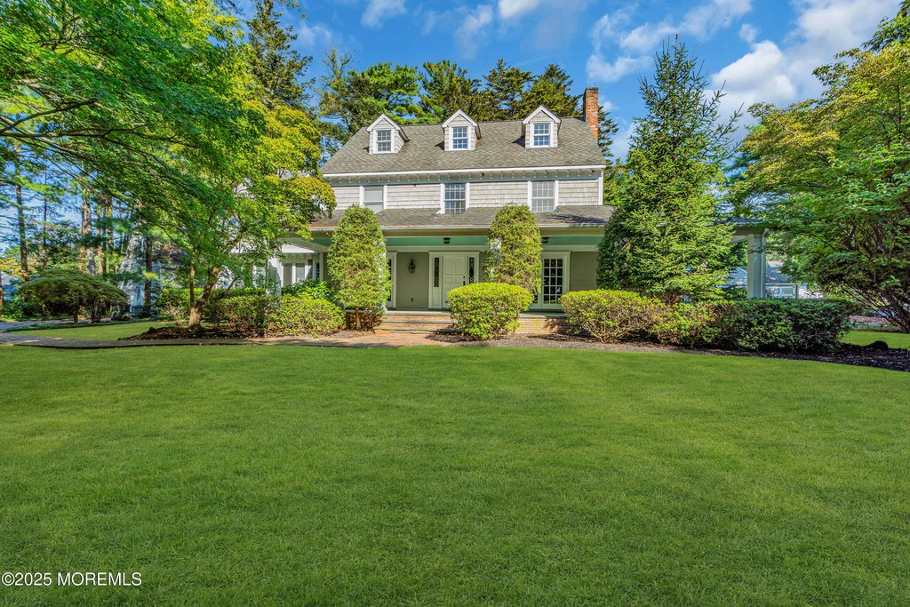 Brielle, New Jersey, 08730, United States, 5 Bedrooms Bedrooms, ,4.5 BathroomsBathrooms,Residential,Forsale,1984560