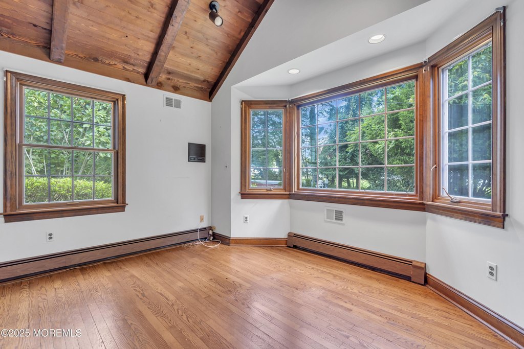 Brielle, New Jersey, 08730, United States, 5 Bedrooms Bedrooms, ,4.5 BathroomsBathrooms,Residential,Forsale,1984560