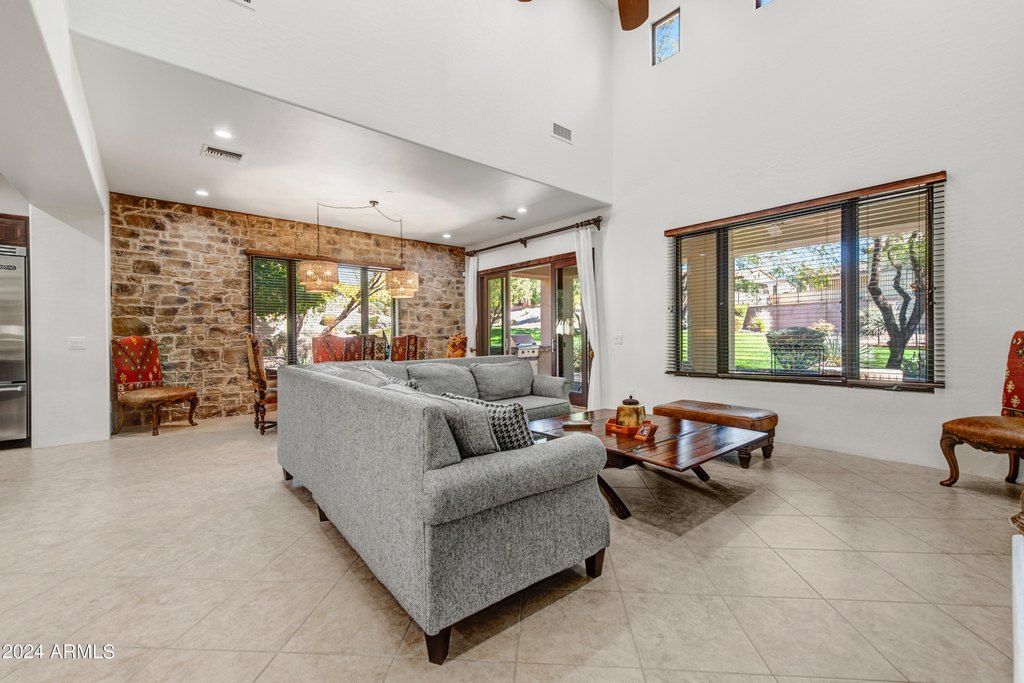 Gold Canyon, Arizona, 85118, United States, 3 Bedrooms Bedrooms, ,3 BathroomsBathrooms,Residential,Forsale,1953453