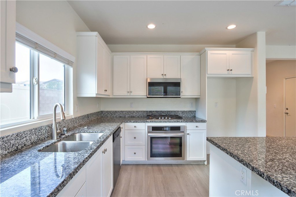 Winchester, California, 92596, United States, 4 Bedrooms Bedrooms, ,3 BathroomsBathrooms,Residential,Forsale,1959784