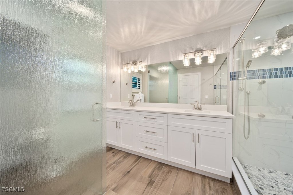 Sanibel, Florida, 33957, United States, 3 Bedrooms Bedrooms, ,2 BathroomsBathrooms,Residential,Forsale,2004794