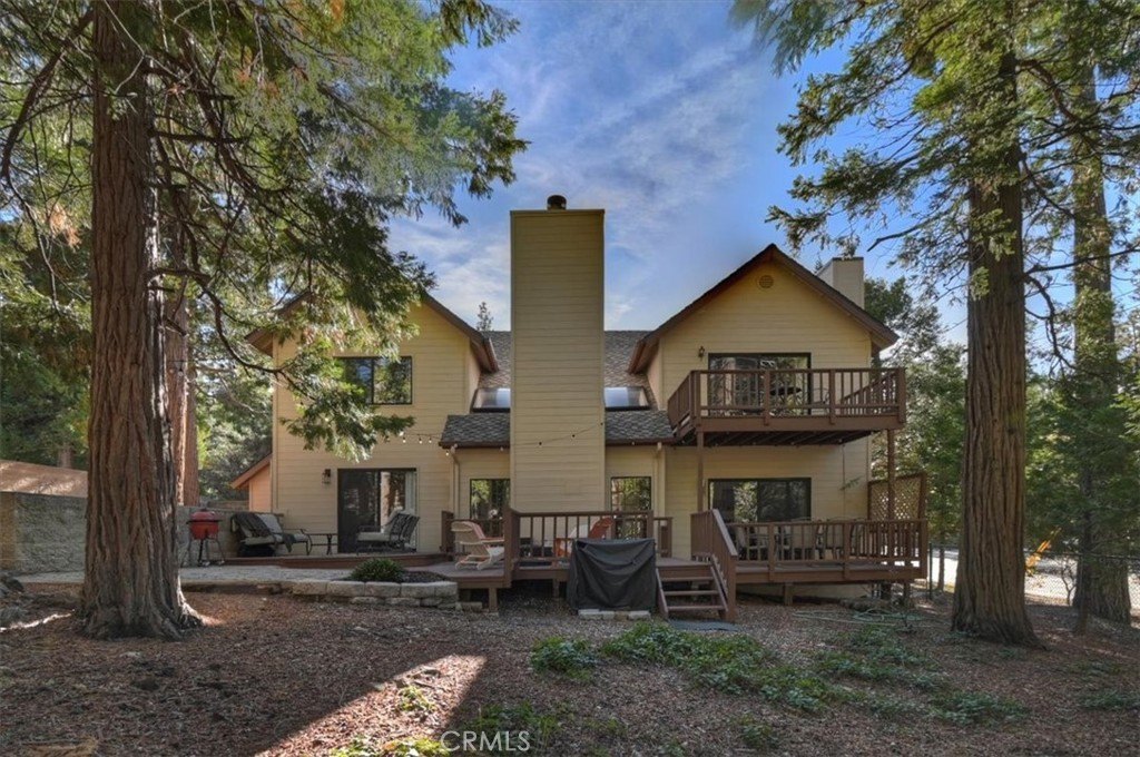 Lake Arrowhead, California, 92352, United States, 4 Bedrooms Bedrooms, ,3 BathroomsBathrooms,Residential,Forsale,2004860