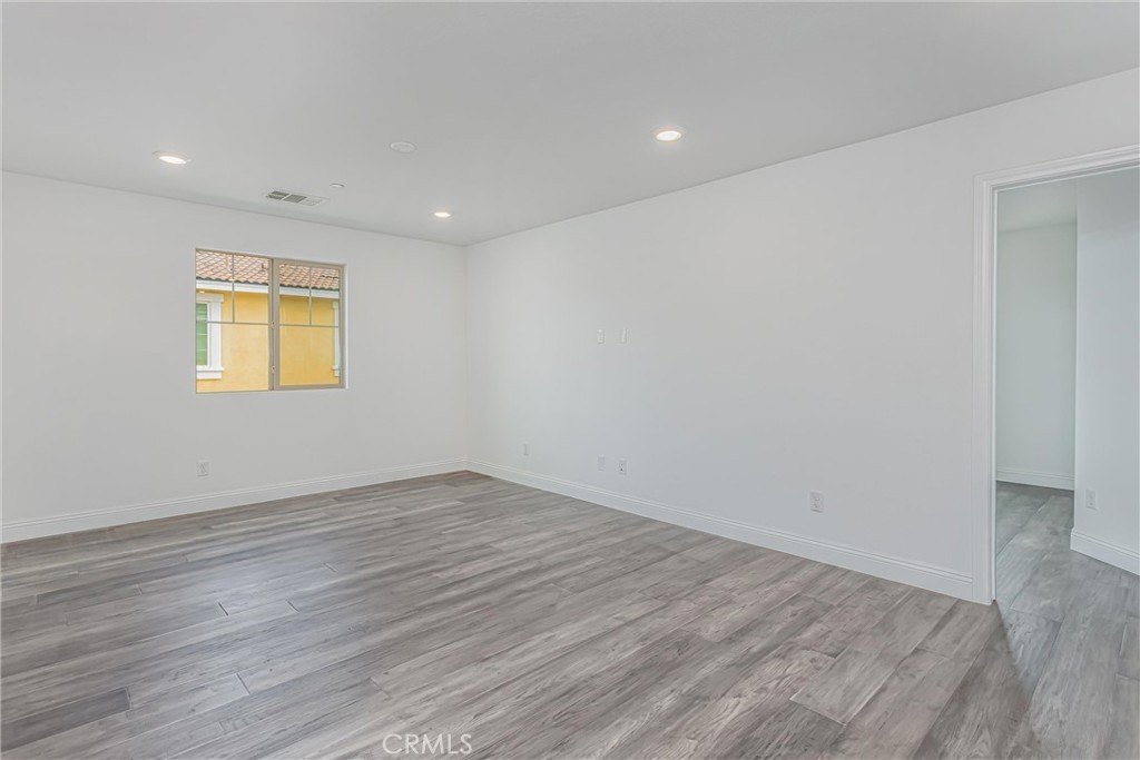 Loma Linda, California, 92354, United States, 5 Bedrooms Bedrooms, ,3 BathroomsBathrooms,Residential,Forsale,2007697