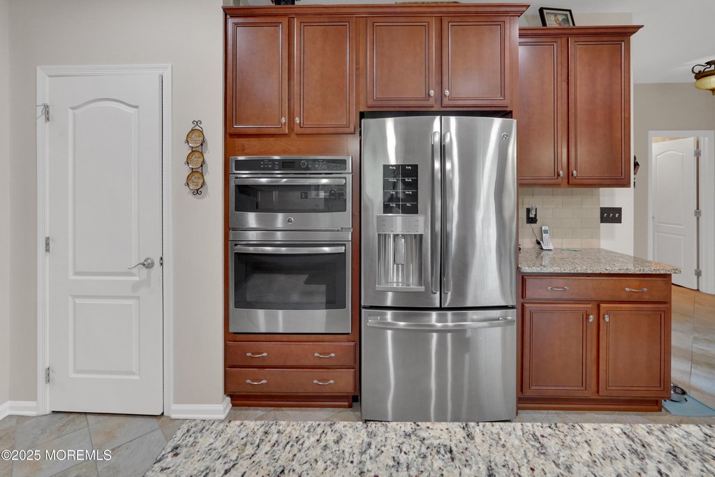 Howell, New Jersey, 07731, United States, 4 Bedrooms Bedrooms, ,3 BathroomsBathrooms,Residential,Forsale,1953811