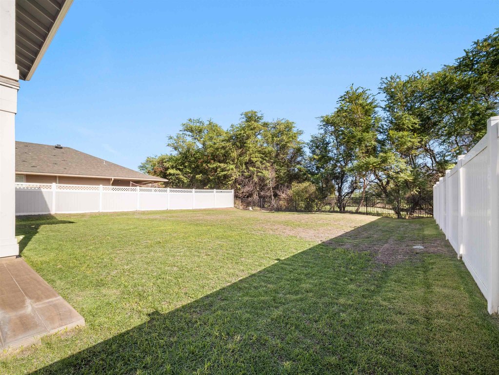 Kahului, Hawaii, 96732, United States, 5 Bedrooms Bedrooms, ,3.5 BathroomsBathrooms,Residential,Forsale,2004555