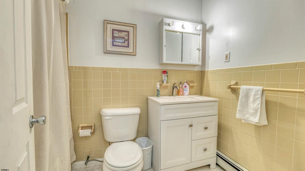 Brigantine, New Jersey, 08203, United States, 3 Bedrooms Bedrooms, ,2 BathroomsBathrooms,Residential,Forsale,2004606