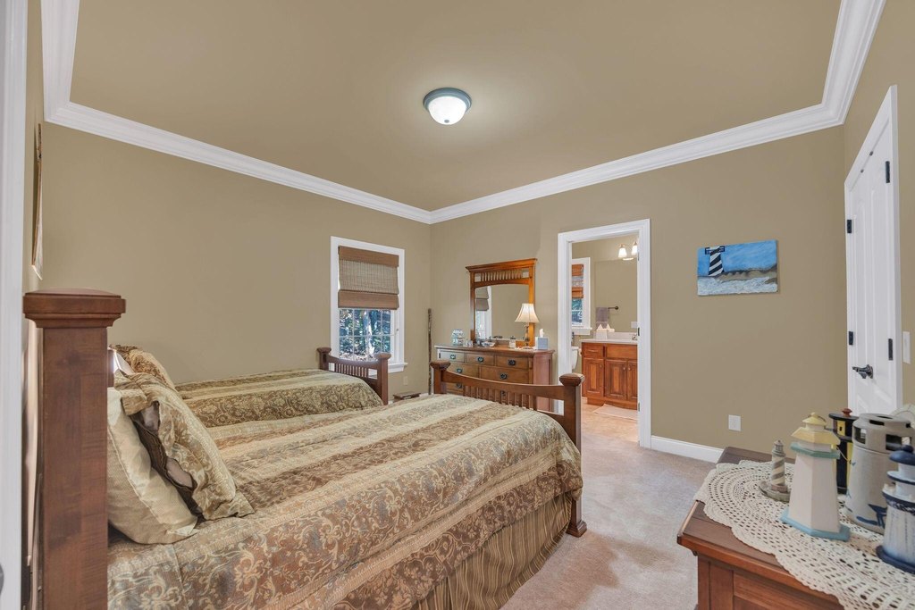 Rising Fawn, Georgia, 30738, United States, 3 Bedrooms Bedrooms, ,3.5 BathroomsBathrooms,Residential,Forsale,1963561