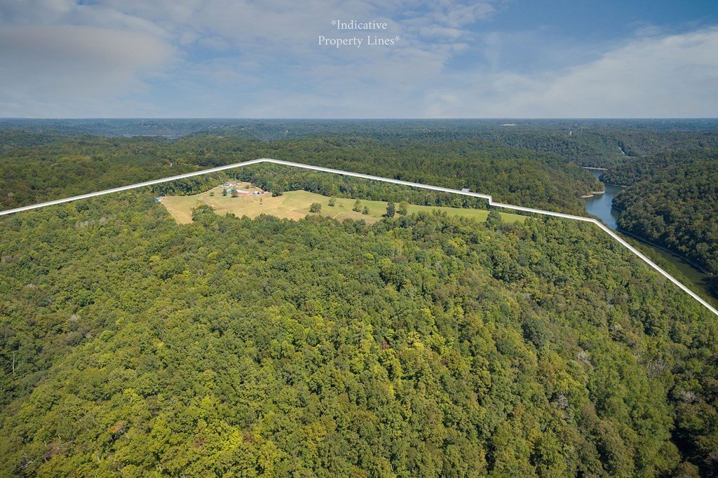 Sparta, Tennessee, 38583, United States, 3 Bedrooms Bedrooms, ,2 BathroomsBathrooms,Residential,Forsale,1999490