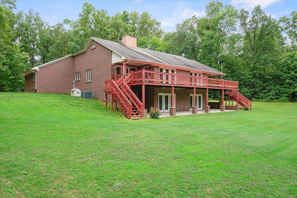 Monterey, Tennessee, 38574, United States, 4 Bedrooms Bedrooms, ,3 BathroomsBathrooms,Residential,Forsale,1954065