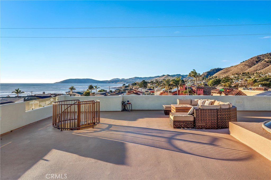 Pismo Beach, California, 93449, United States, 4 Bedrooms Bedrooms, ,4.5 BathroomsBathrooms,Residential,Forsale,2013005