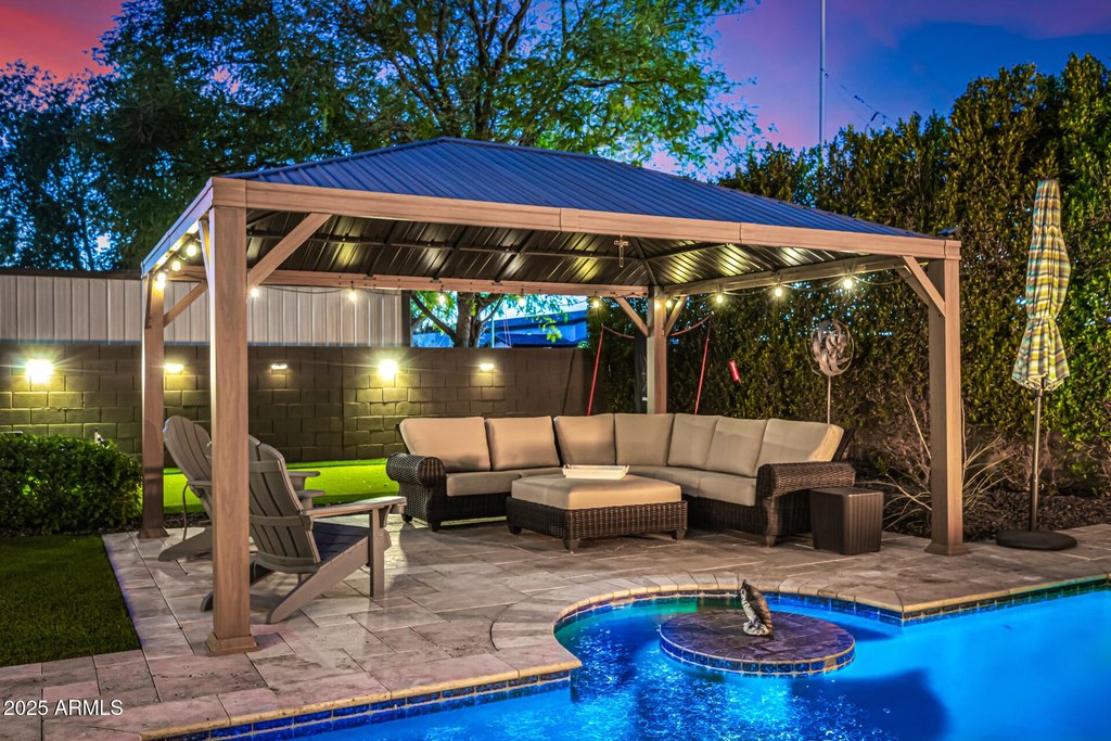 Gilbert, Arizona, 85296, United States, 4 Bedrooms Bedrooms, ,4.5 BathroomsBathrooms,Residential,Forsale,2004937