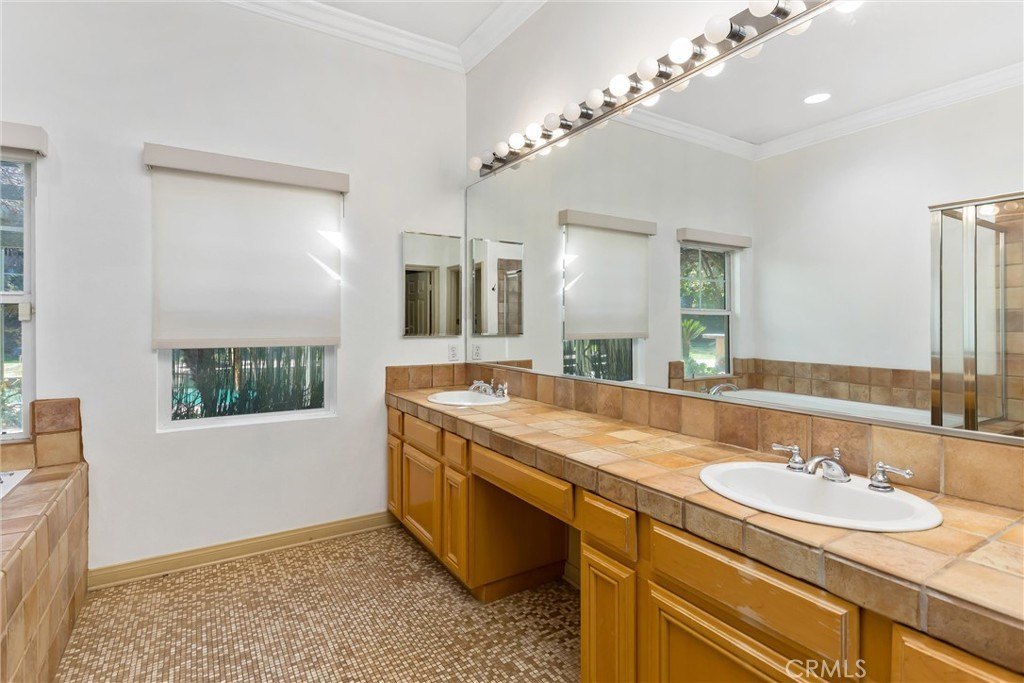 Redlands, California, 92373, United States, 4 Bedrooms Bedrooms, ,3.5 BathroomsBathrooms,Residential,Forsale,2007698