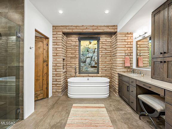 Oro Valley, Arizona, 85755, United States, 3 Bedrooms Bedrooms, ,4 BathroomsBathrooms,Residential,Forsale,2004447