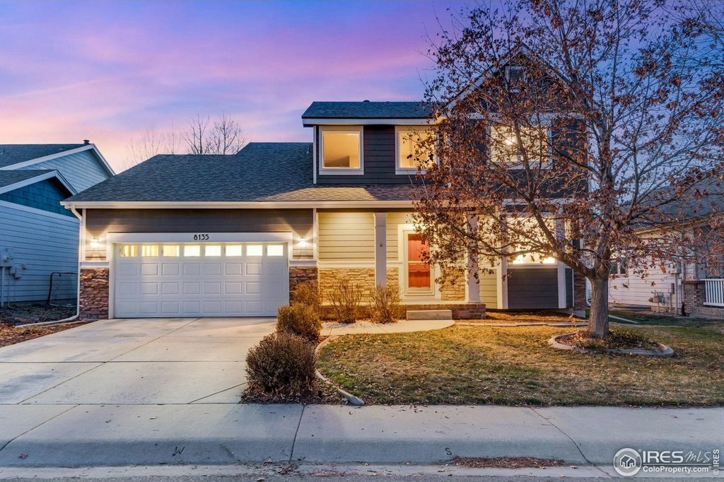 Windsor, Colorado, 80528, United States, 5 Bedrooms Bedrooms, ,3.5 BathroomsBathrooms,Residential,Forsale,2009202