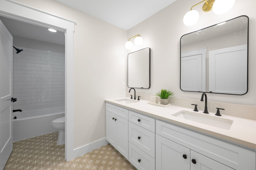 Cleveland, Tennessee, 37312, United States, 3 Bedrooms Bedrooms, ,2.5 BathroomsBathrooms,Residential,Forsale,1963564