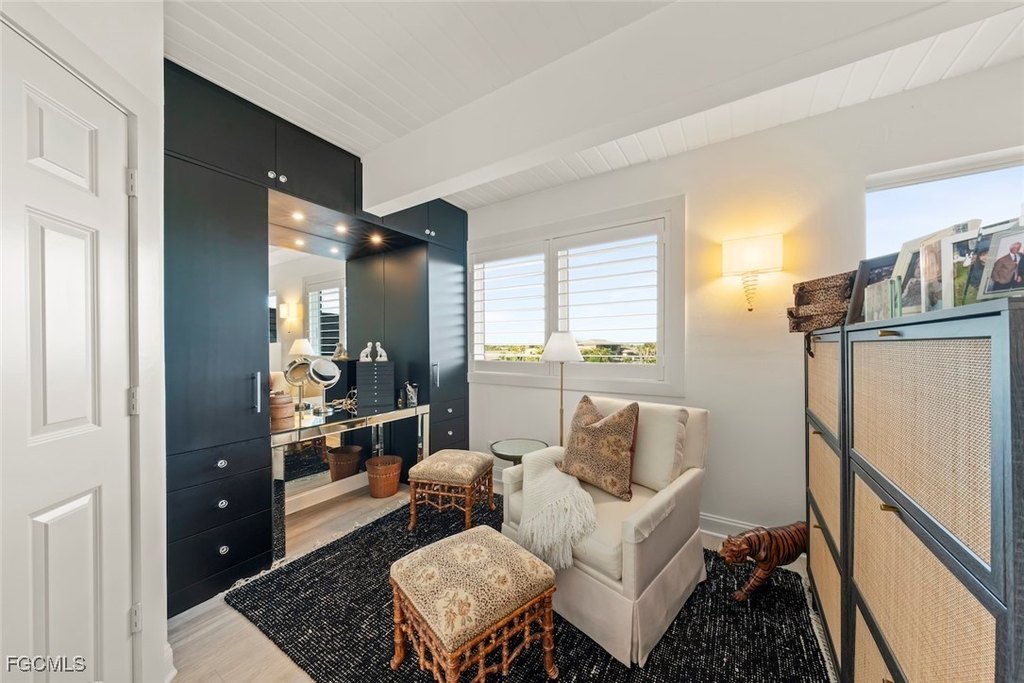 Sanibel, Florida, 33957, United States, 5 Bedrooms Bedrooms, ,4.5 BathroomsBathrooms,Residential,Forsale,2004795