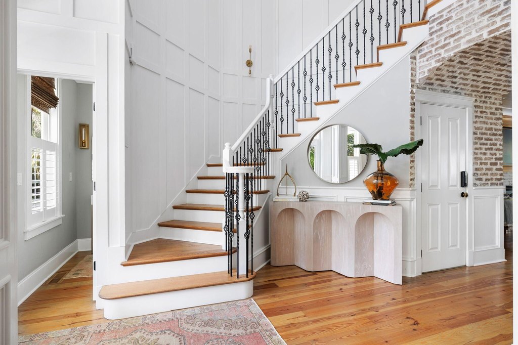 Charleston, South Carolina, 29414, United States, 8 Bedrooms Bedrooms, ,5.5 BathroomsBathrooms,Residential,Forsale,2007731