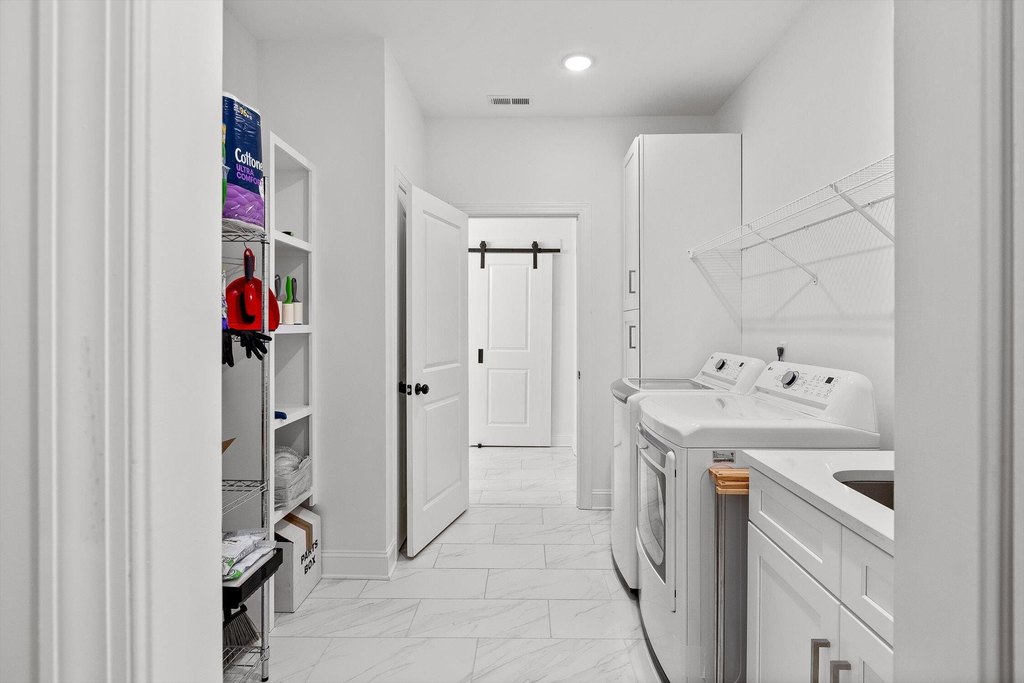 Ooltewah, Tennessee, 37363, United States, 4 Bedrooms Bedrooms, ,3.5 BathroomsBathrooms,Residential,Forsale,2009569