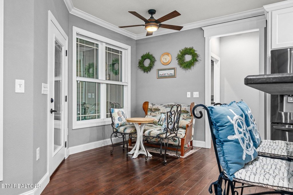 Crossville, Tennessee, 38558, United States, 3 Bedrooms Bedrooms, ,2.5 BathroomsBathrooms,Residential,Forsale,1907856