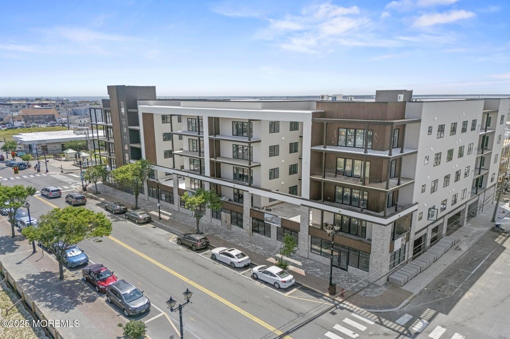 Seaside Heights, New Jersey, 08751, United States, 3 Bedrooms Bedrooms, ,2.5 BathroomsBathrooms,Residential,Forsale,2004844