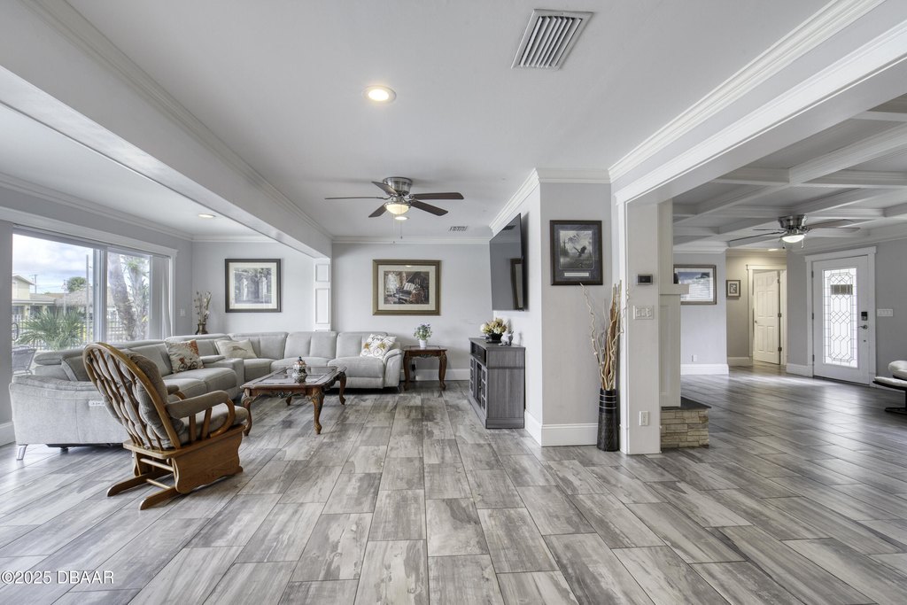 South Daytona, Florida, 32119, United States, 3 Bedrooms Bedrooms, ,2 BathroomsBathrooms,Residential,Forsale,2007397