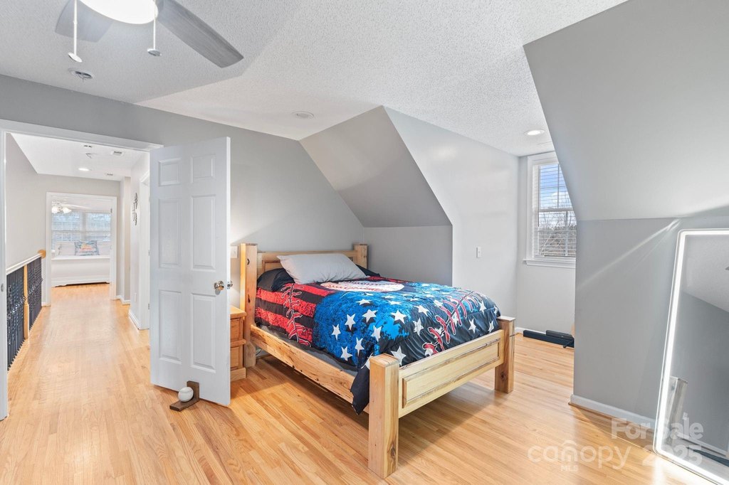 Granite Falls, North Carolina, 28630, United States, 4 Bedrooms Bedrooms, ,3.5 BathroomsBathrooms,Residential,Forsale,2007716