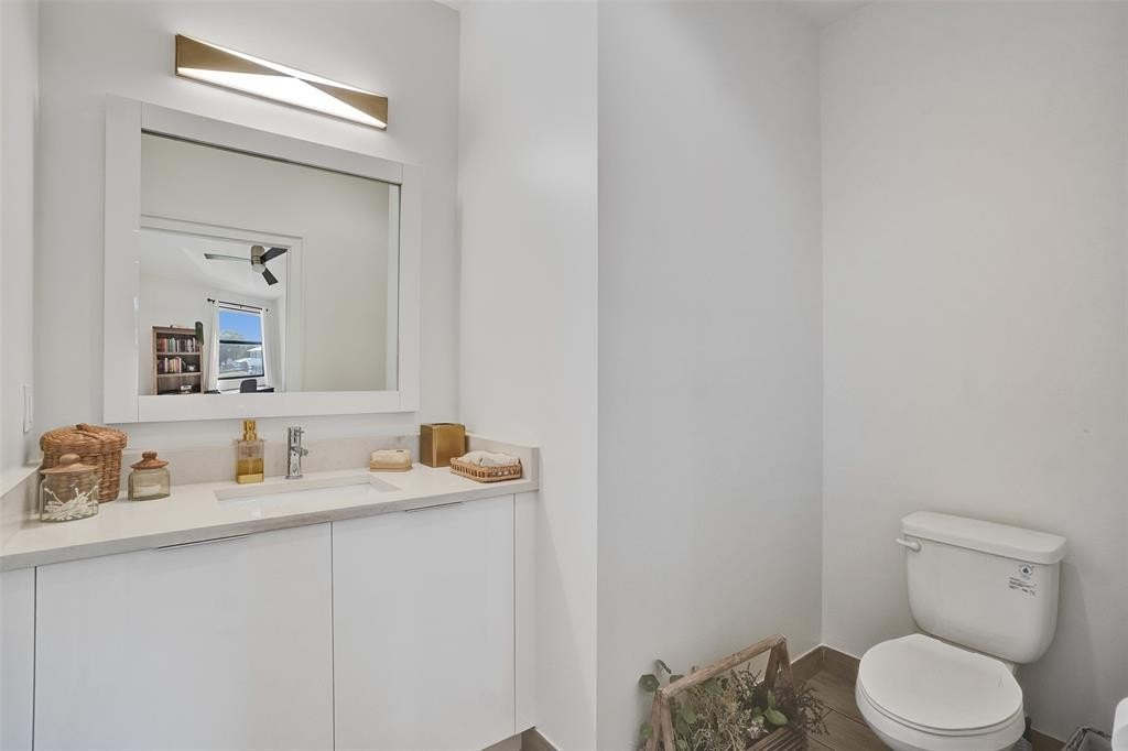 Fort Lauderdale, Florida, 33304, United States, 3 Bedrooms Bedrooms, ,2.5 BathroomsBathrooms,Residential,Forsale,2011621