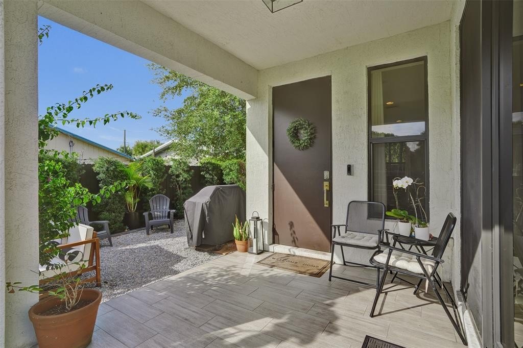 Fort Lauderdale, Florida, 33304, United States, 3 Bedrooms Bedrooms, ,2.5 BathroomsBathrooms,Residential,Forsale,2011621