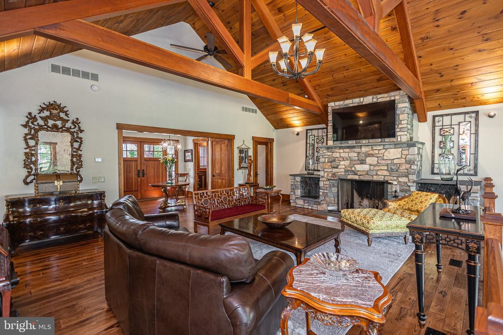 NEWTOWN, Pennsylvania, 18940, United States, 4 Bedrooms Bedrooms, ,4.5 BathroomsBathrooms,Residential,Forsale,2009563