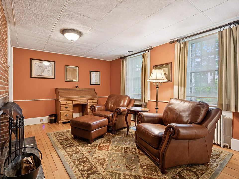 Orford, New Hampshire, 03777, United States, 6 Bedrooms Bedrooms, ,4 BathroomsBathrooms,Residential,Forsale,2004855