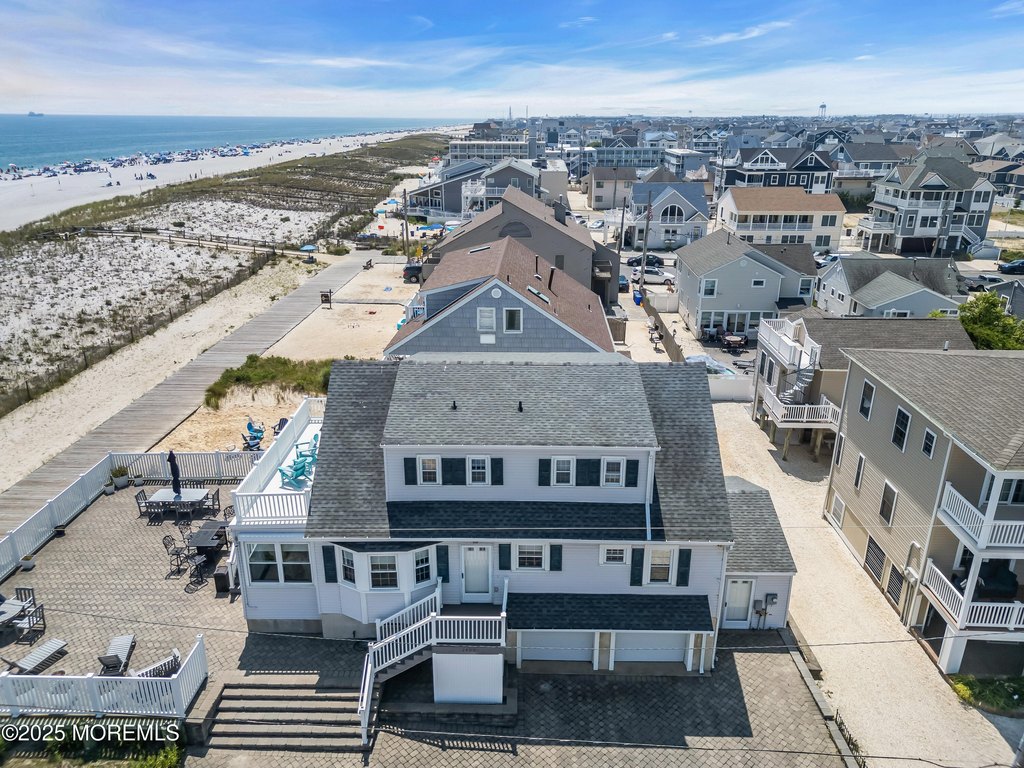 Lavallette, New Jersey, 08735, United States, 5 Bedrooms Bedrooms, ,4 BathroomsBathrooms,Residential,Forsale,1922693