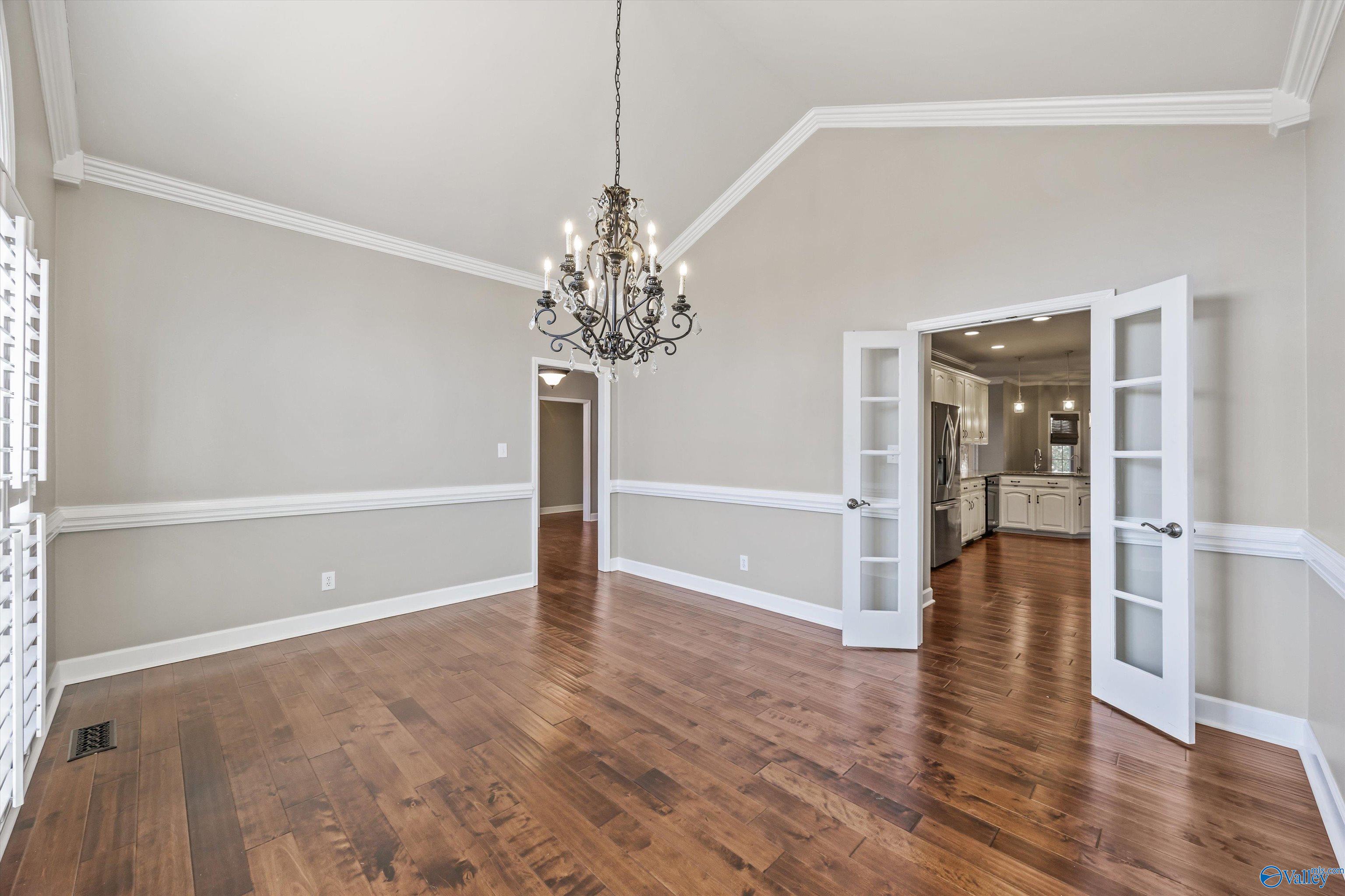 Owens Cross Roads, Alabama, 35763, United States, 5 Bedrooms Bedrooms, ,2.5 BathroomsBathrooms,Residential,Forsale,2007713