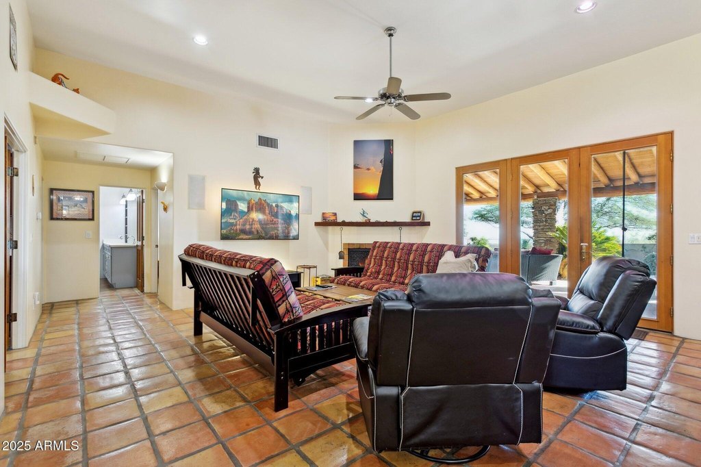 Cave Creek, Arizona, 85331, United States, 4 Bedrooms Bedrooms, ,3 BathroomsBathrooms,Residential,Forsale,2004931