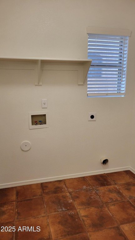 Phoenix, Arizona, 85050, United States, 4 Bedrooms Bedrooms, ,2.5 BathroomsBathrooms,Residential,Forsale,2004922