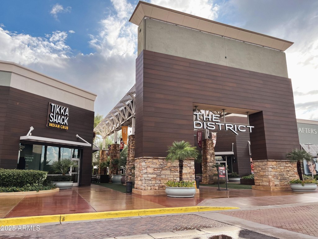 Phoenix, Arizona, 85050, United States, 4 Bedrooms Bedrooms, ,2.5 BathroomsBathrooms,Residential,Forsale,2004922