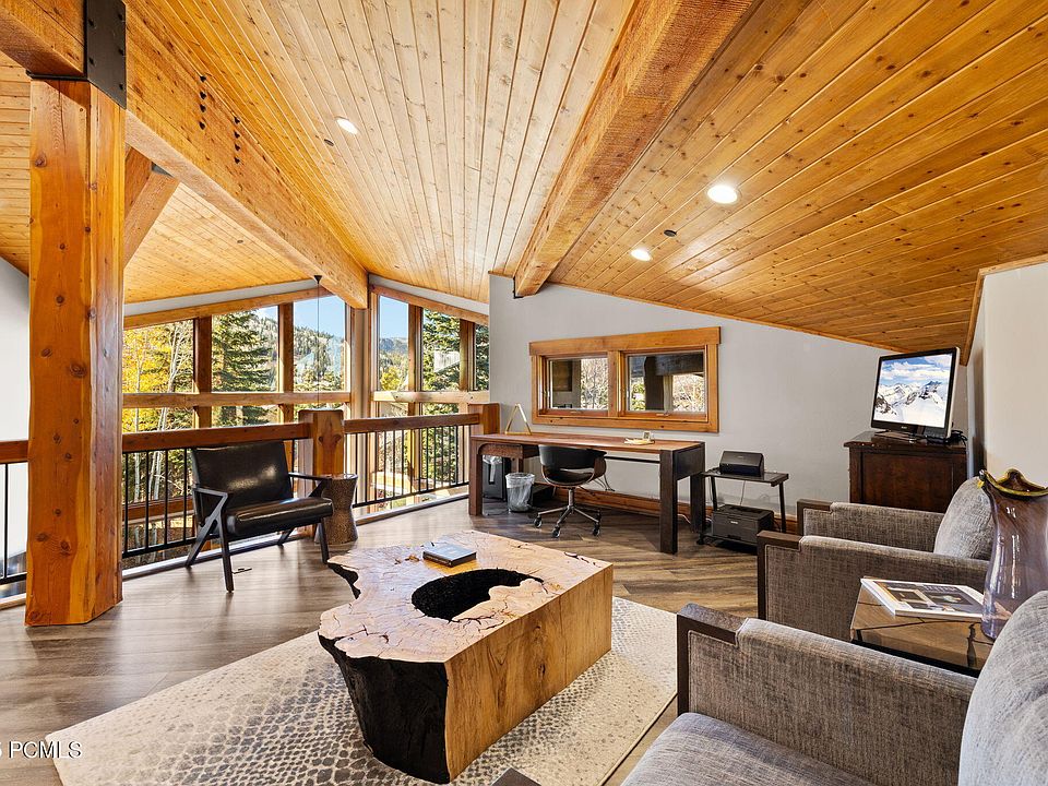 Kamas, Utah, 84060, United States, 6 Bedrooms Bedrooms, ,5.5 BathroomsBathrooms,Residential,Forsale,2004735