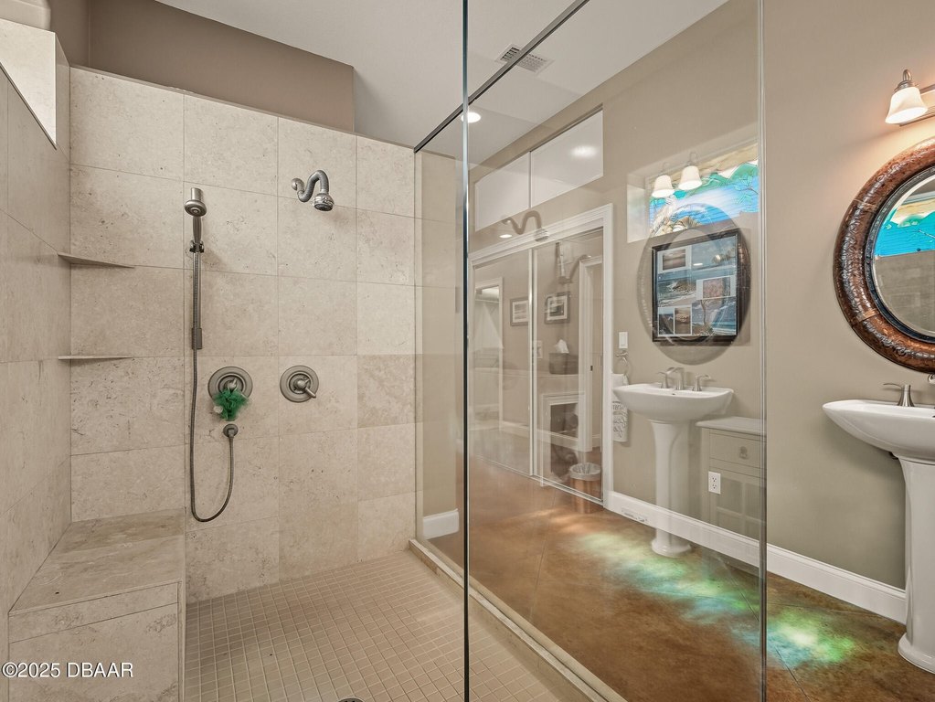 New Smyrna Beach, Florida, 32168, United States, 3 Bedrooms Bedrooms, ,3 BathroomsBathrooms,Residential,Forsale,1964583