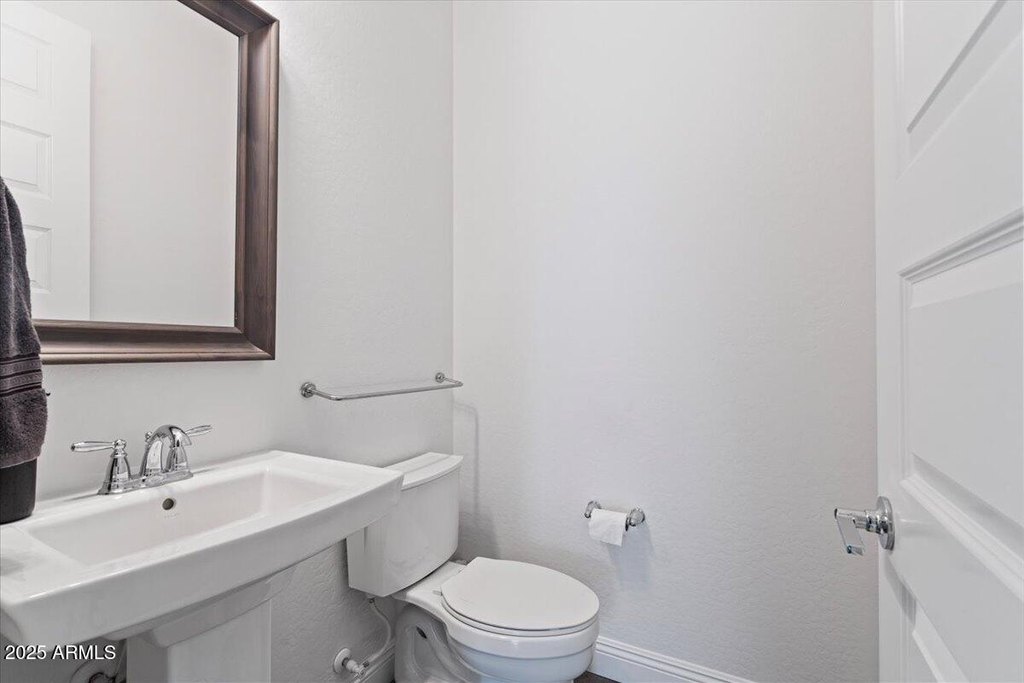 Mesa, Arizona, 85207, United States, 4 Bedrooms Bedrooms, ,2.5 BathroomsBathrooms,Residential,Forsale,2014988